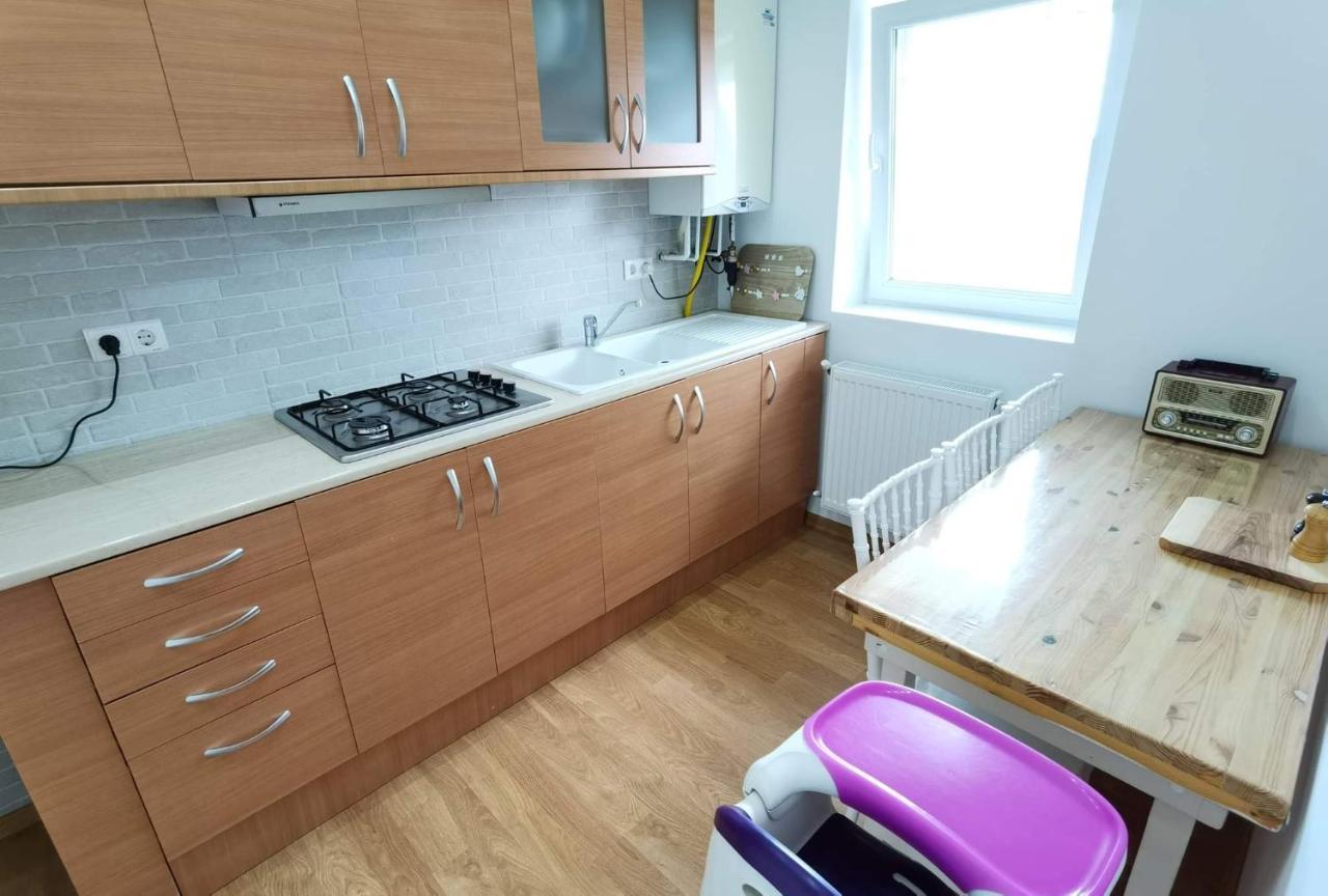 Apartament 2 camere - Casa Divertis Buzău Exterior foto