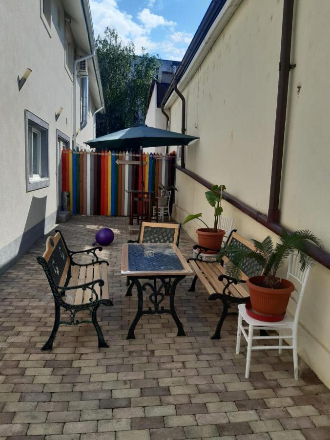 Apartament 2 camere - Casa Divertis Buzău Exterior foto